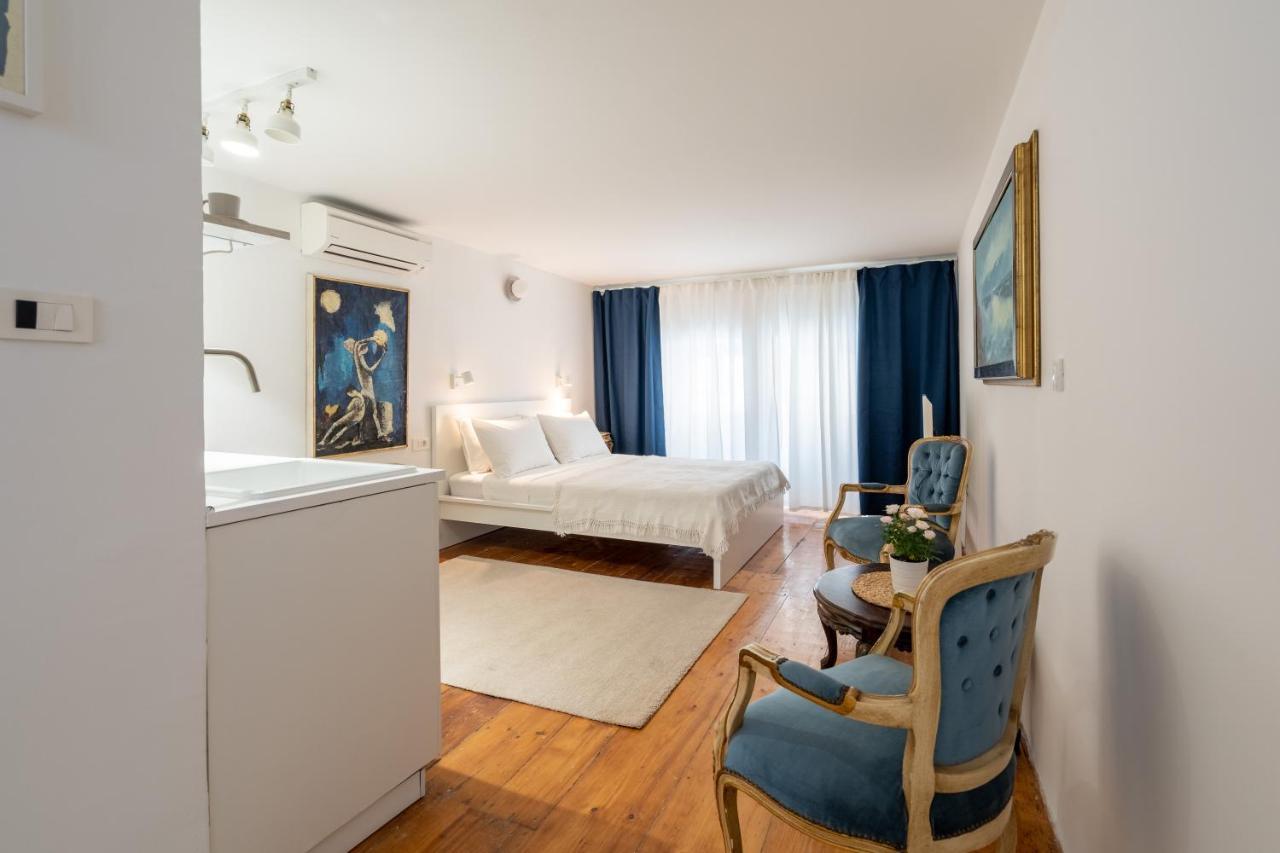 Apartments & Rooms Carera 6 روفينج الغرفة الصورة