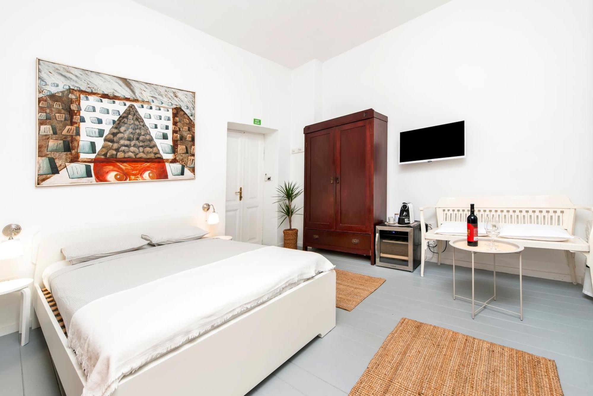 Apartments & Rooms Carera 6 روفينج المظهر الخارجي الصورة